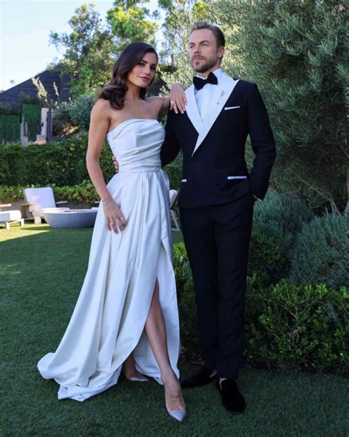 A Look At His Wife and Married Life ·