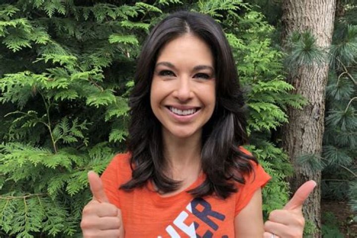 Ana Cabrera (CNN) Wiki Bio, husband, height, salary, family, body, race