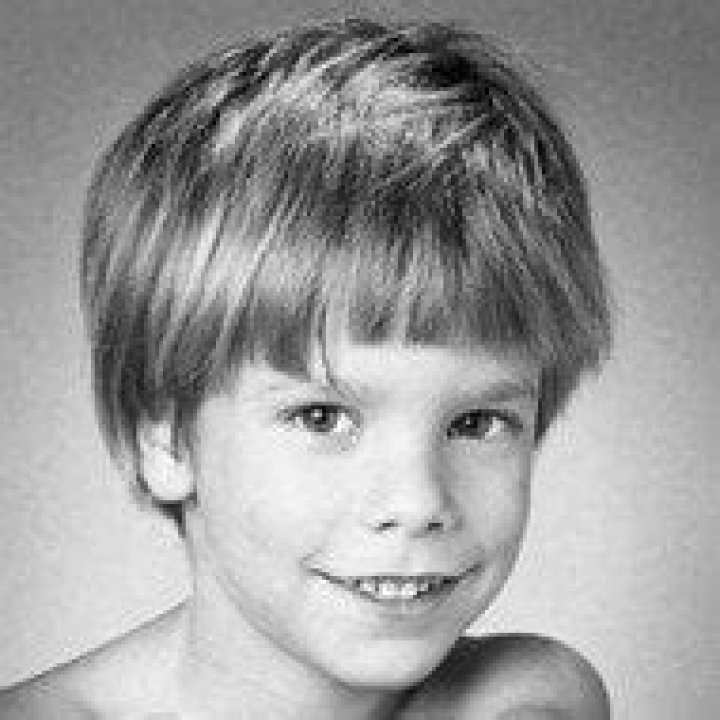 Etan Simon - Age, Family, Bio
