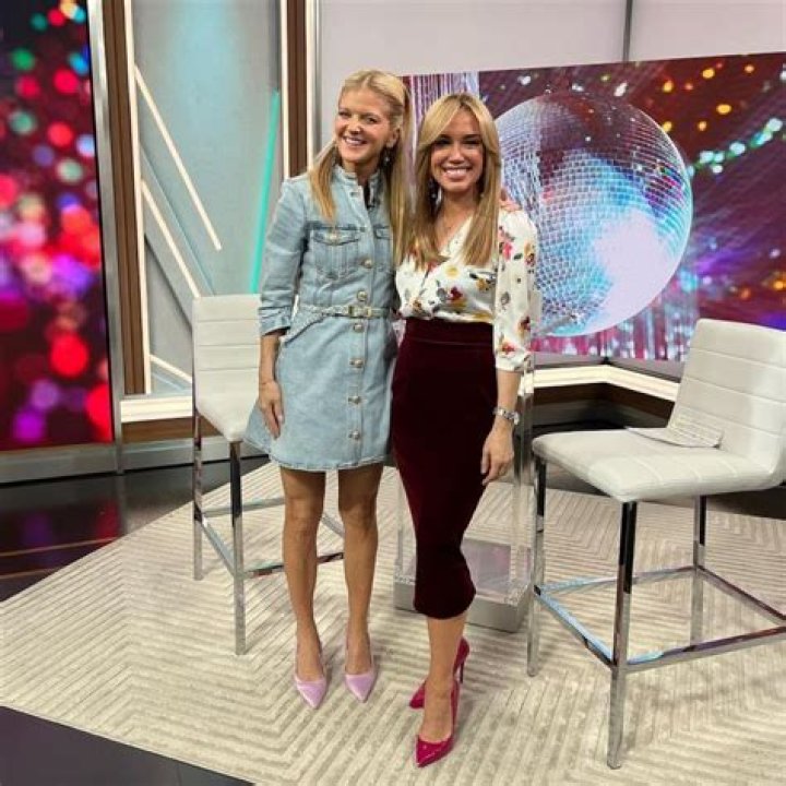 JadeVib | Arden Myrin Net Worth