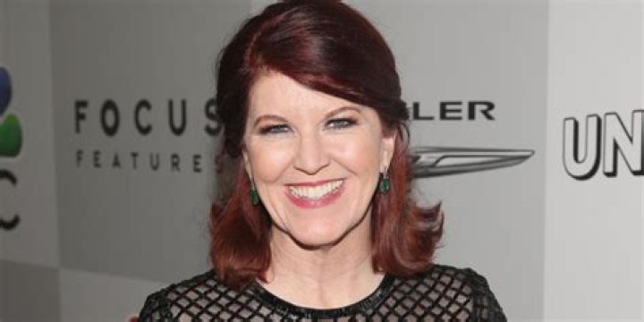 Kate Flannery (The Office) Wiki Bio, height, weight, husband, family, kids