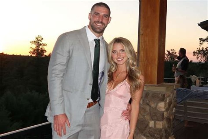 Mark Andrews Ravens Wife: Is Mark Andrews Married? Who Is Mark Andrews Girlfriend?