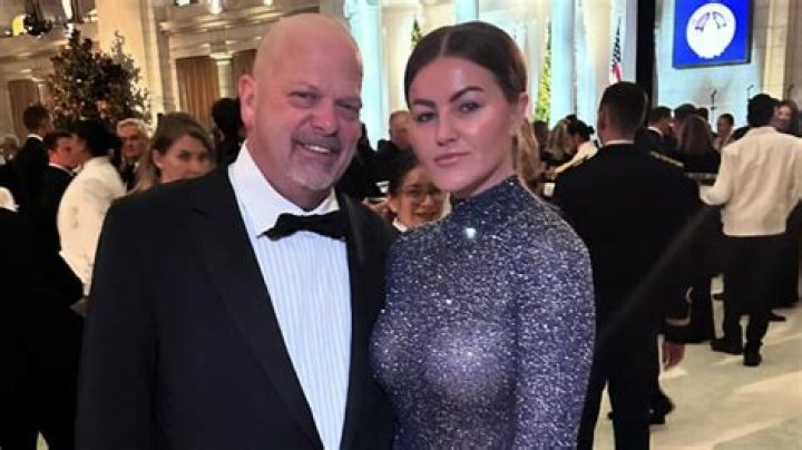 Mark Hall-Patton Biography, Age, Wiki, Height, Wife, Net Worth and Pawn Stars