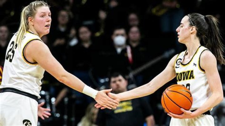 Meet The Dynamic Duo Behind Monika Czinano's Basketball Journey