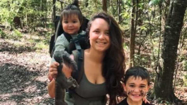 Pickle Wheats babys father Joshua has a totally different job to Swamp People star Fri 5