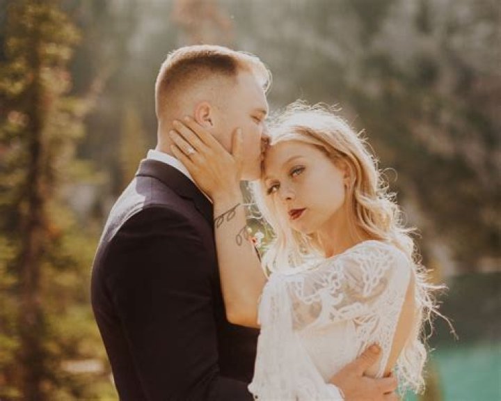 Rose Madden And Zach Bryan: A Dynamic Duo