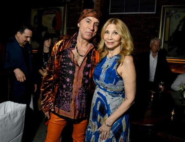 Steven Van Zandt - Bio, Age, net worth, height, Wiki, Facts and Family