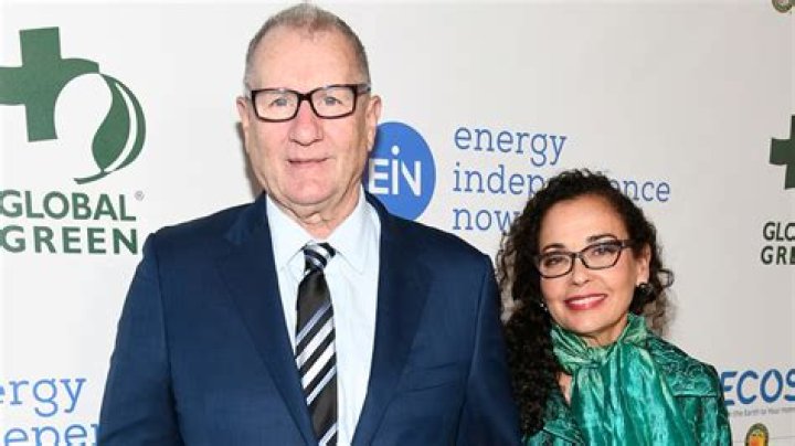 Uncover Catherine Rusoff's Enduring Marriage With Ed O'Neill: Secrets And Insights Revealed