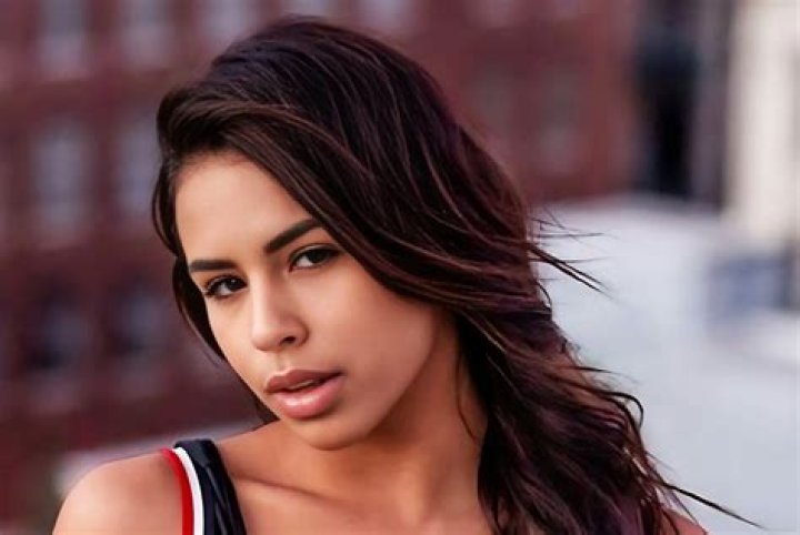 Unveiling The Autumn Falls Actress: A Journey Of Discovery