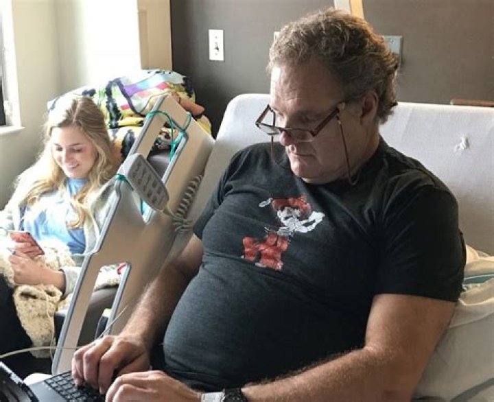 Who Is Kelly Ogle What Happened To Him? Details About His Illness
