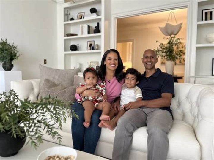 Who Is Laura Jarrett Married To?