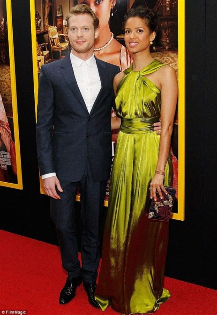 Who is Sam Reid Dating Now? Past Relationships, Current Relationship Status, and Rumours