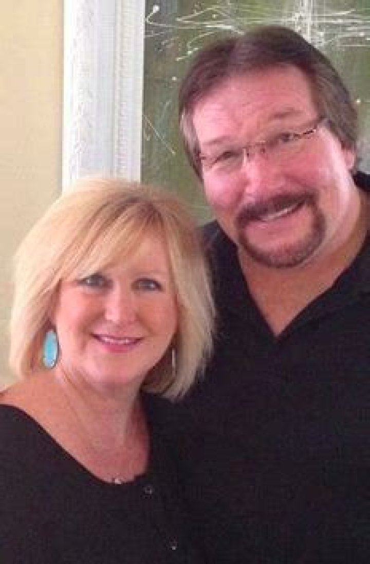Who Is Ted Dibiase Wife Meet Melanie Dibiase