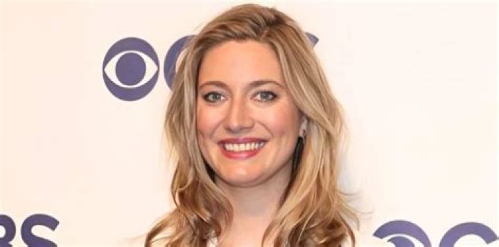 Zoe Perry Bra Size, Age, Weight, Height, Measurements
